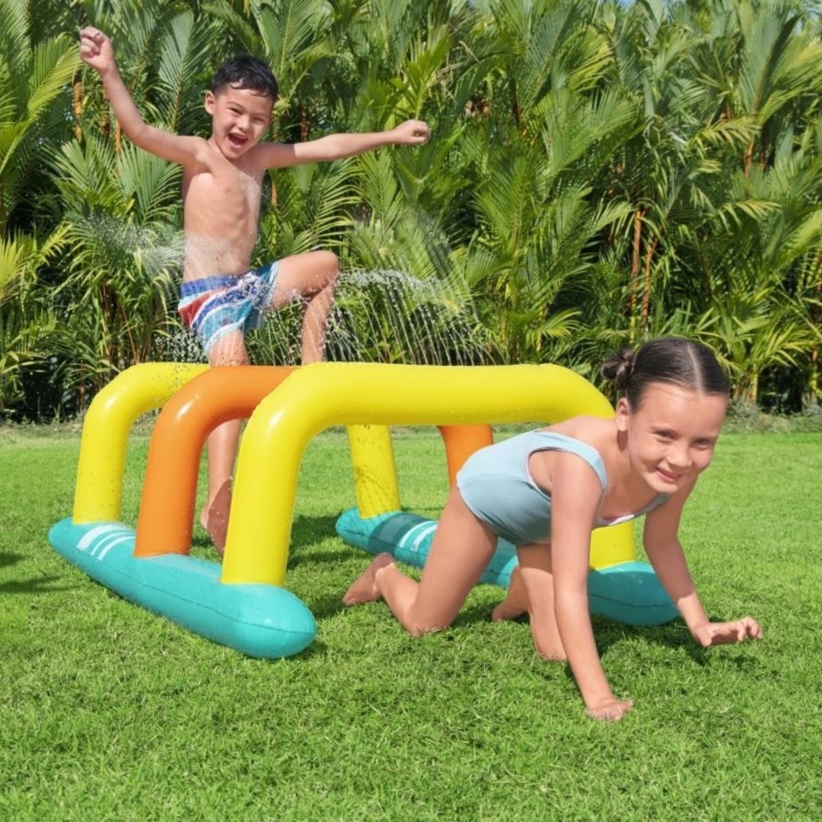 Bestway Hop Zone Sprinkler Inflatable Garden Toy – BW52383