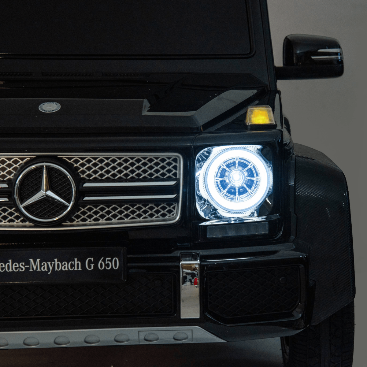 Mercedes Maybach G650 Kids Electric Ride on Jeep