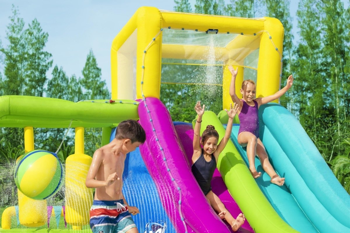 Bestway H20GO! Splash Course Mega Inflatable Water Park – BW53387