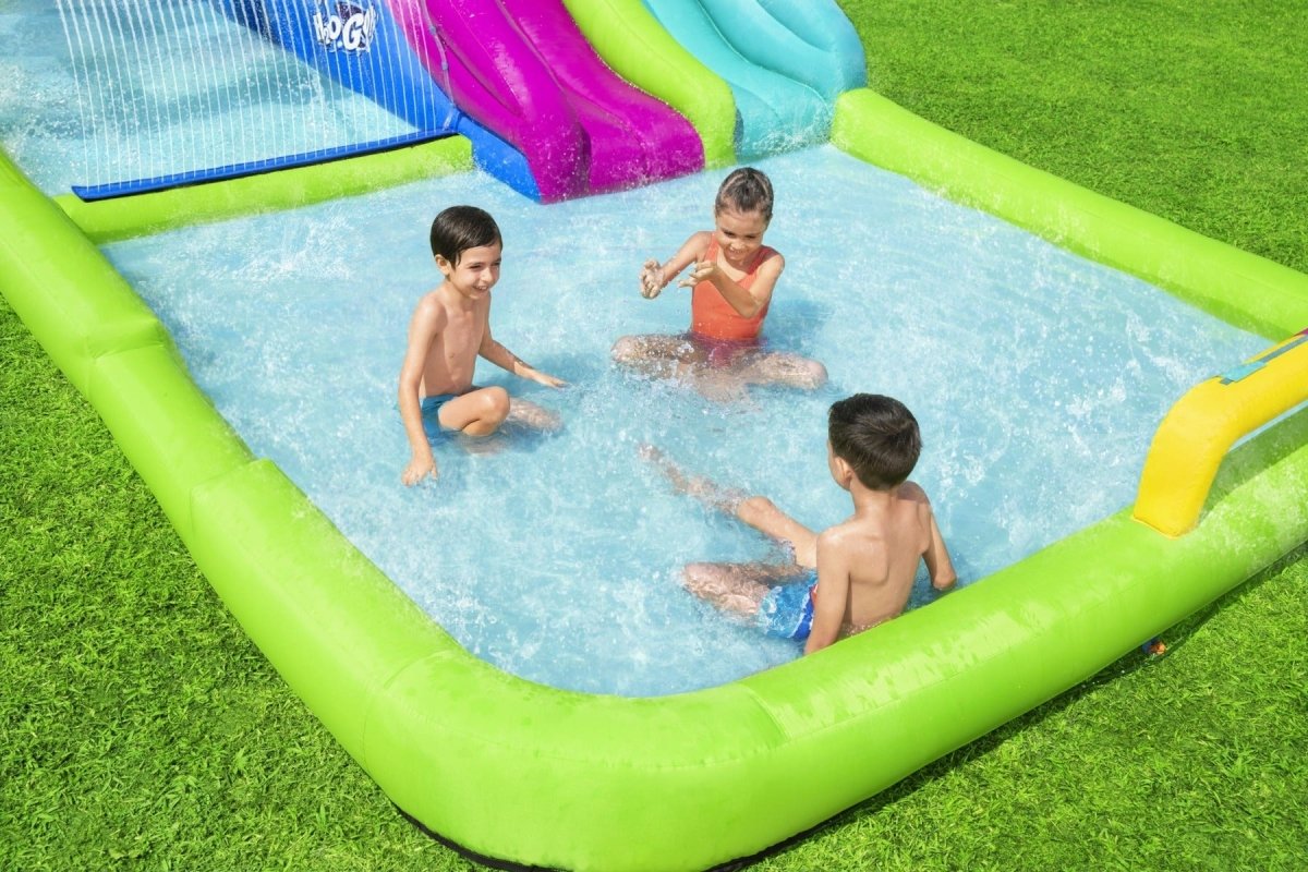 Bestway H20GO! Splash Course Mega Inflatable Water Park – BW53387