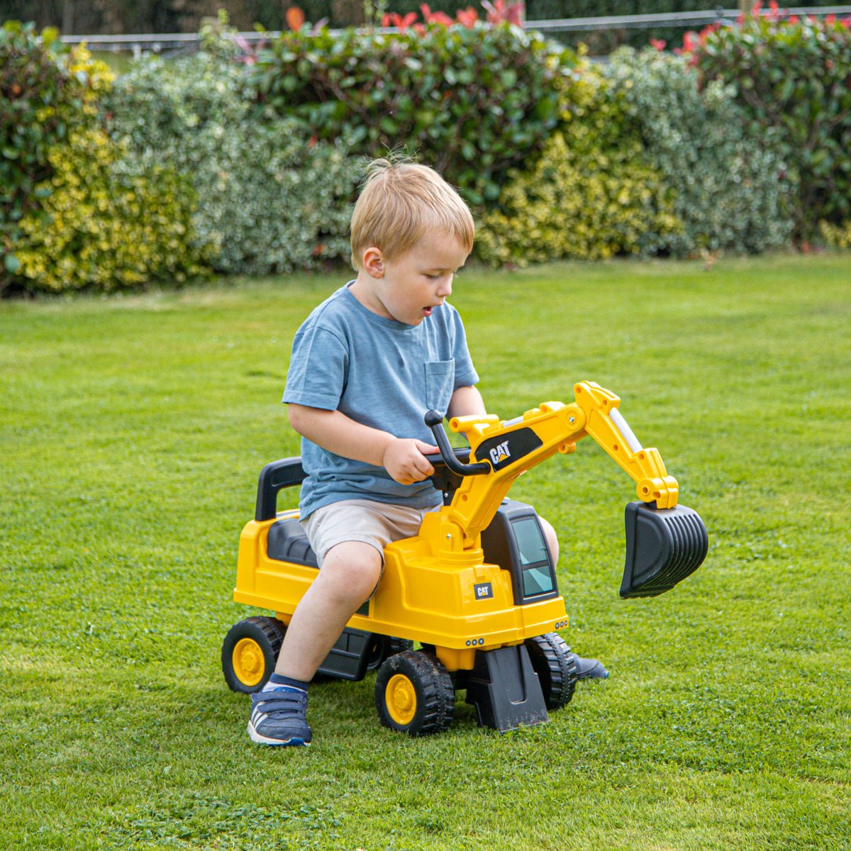 Licensed CAT Excavator Construction Ride On OutdoorToys