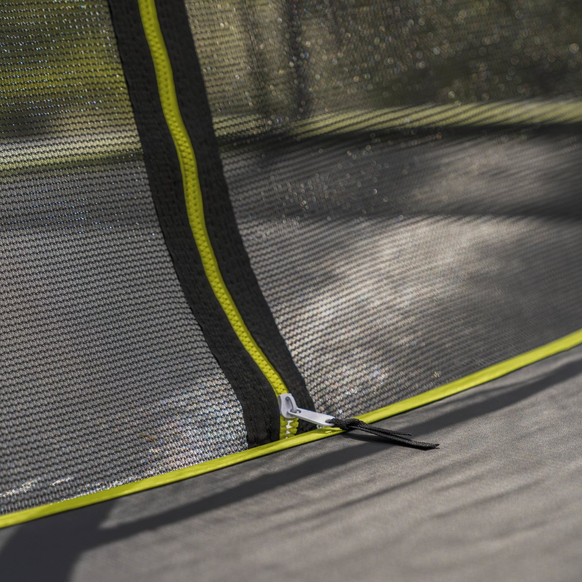 Rebo Summit Oval Trampoline and Safety Enclosure - Summit 1600